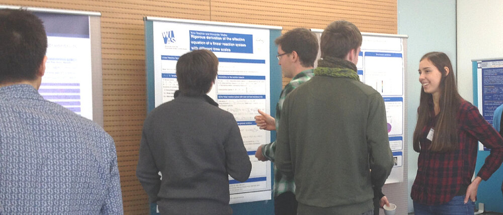 Diskussion bei Postersession