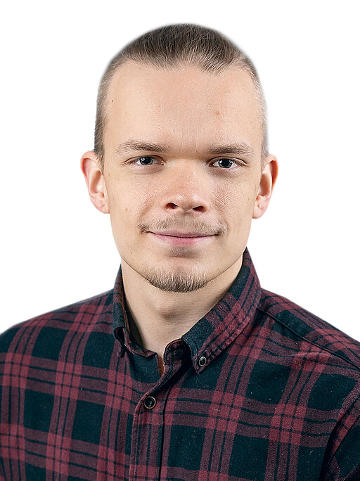 portrait photo of Sebastian Hofmann